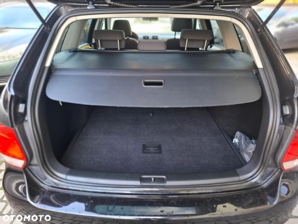 Volkswagen Golf 2.0 TDI DPF Comfortline - 10