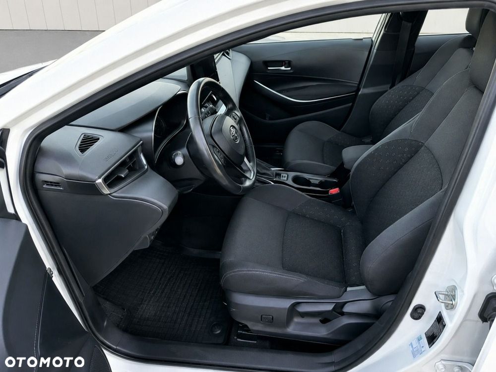 Toyota Corolla 1.8 Hybrid Comfort - 25