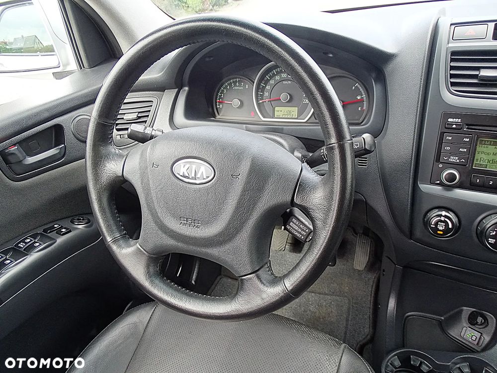 Kia Sportage 2.0 2WD Champ - 34
