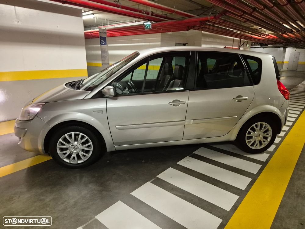 Renault Scénic 1.5 dCi Privilège Luxe - 3