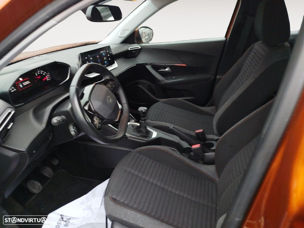 Peugeot 2008 1.2 PureTech Active Pack - 9