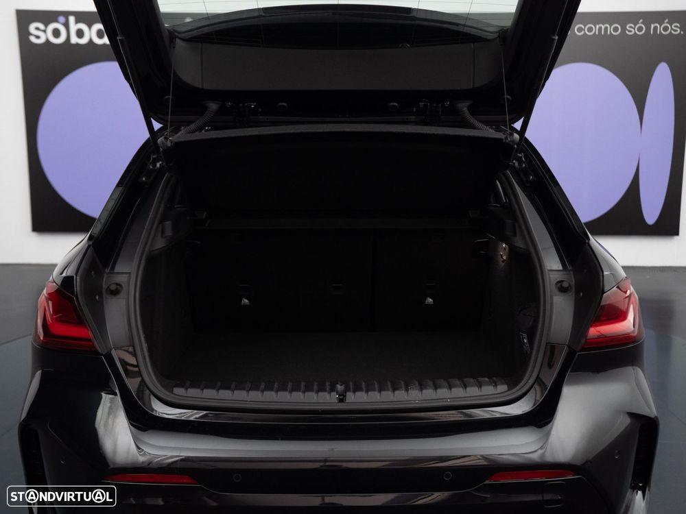 BMW 118 i Pack Desportivo M Auto - 12