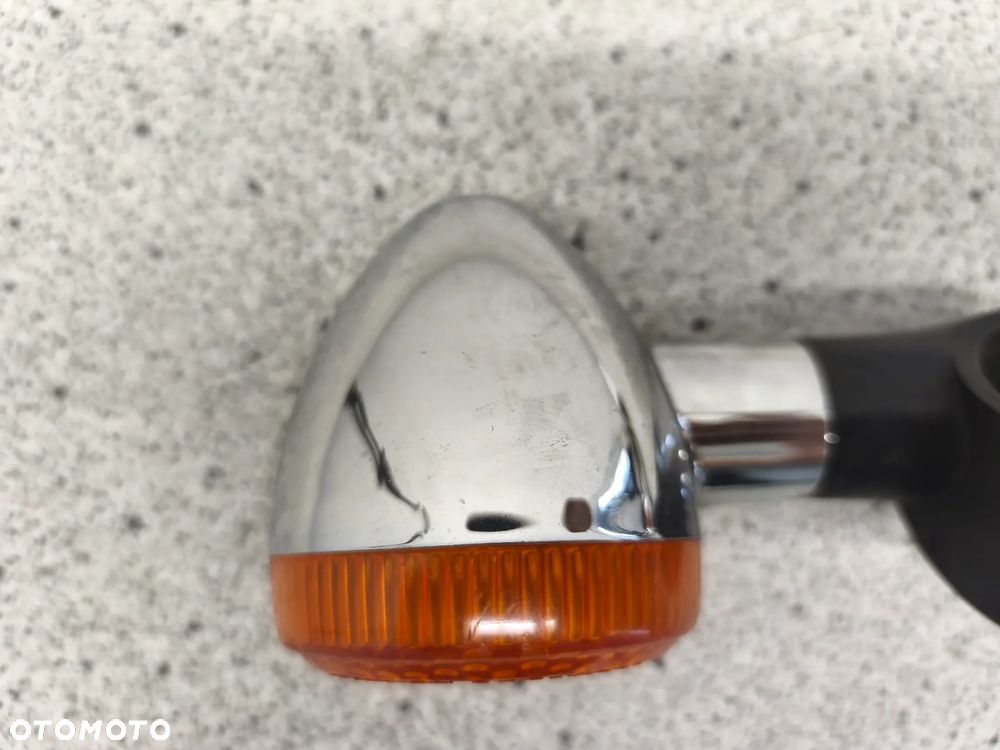 Kierunkowskaz prawy przód Honda VT700 VT 700 VT 1100 VT1100 Shadow 700 1100 - 6