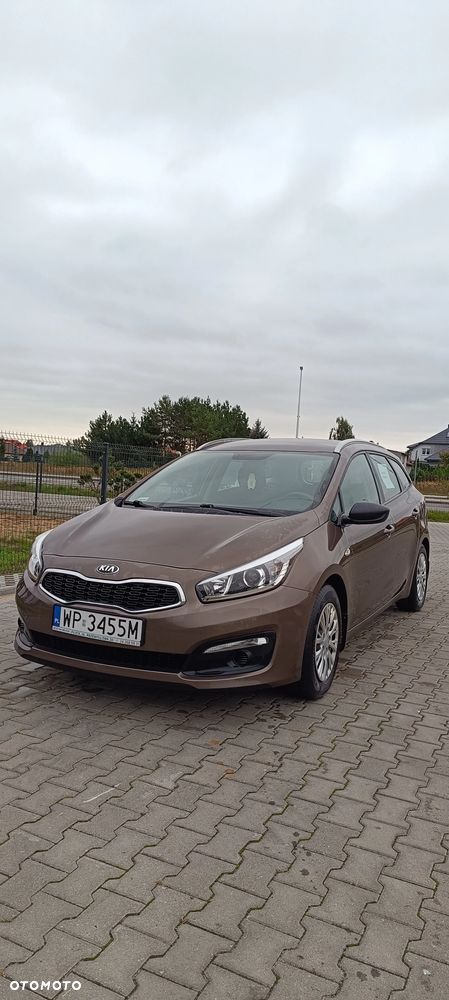 Kia Ceed Cee'd 1.6 GDI M - 1