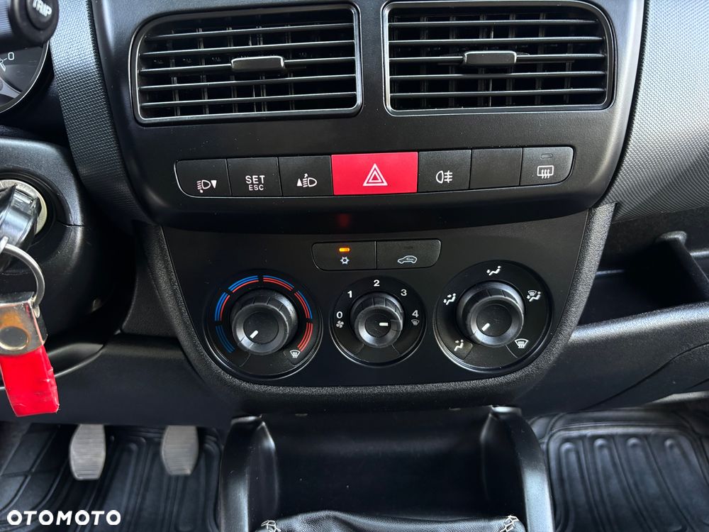 Fiat Doblo 1.6 Multijet 16V Dynamic - 22