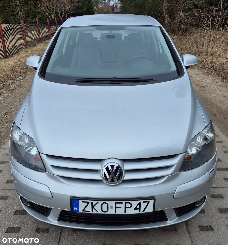 Volkswagen Golf Plus - 1