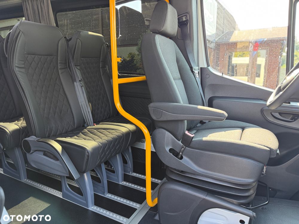 Mercedes-Benz Sprinter 519 VBI +Winda - 13