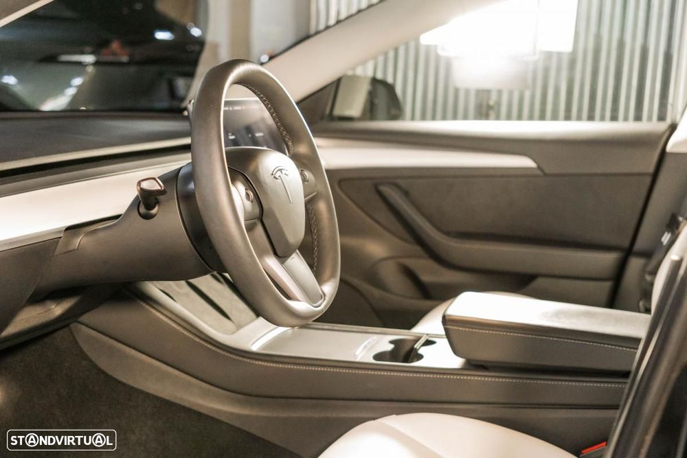 Tesla Model 3 Long Range AWD Dual Motor - 18