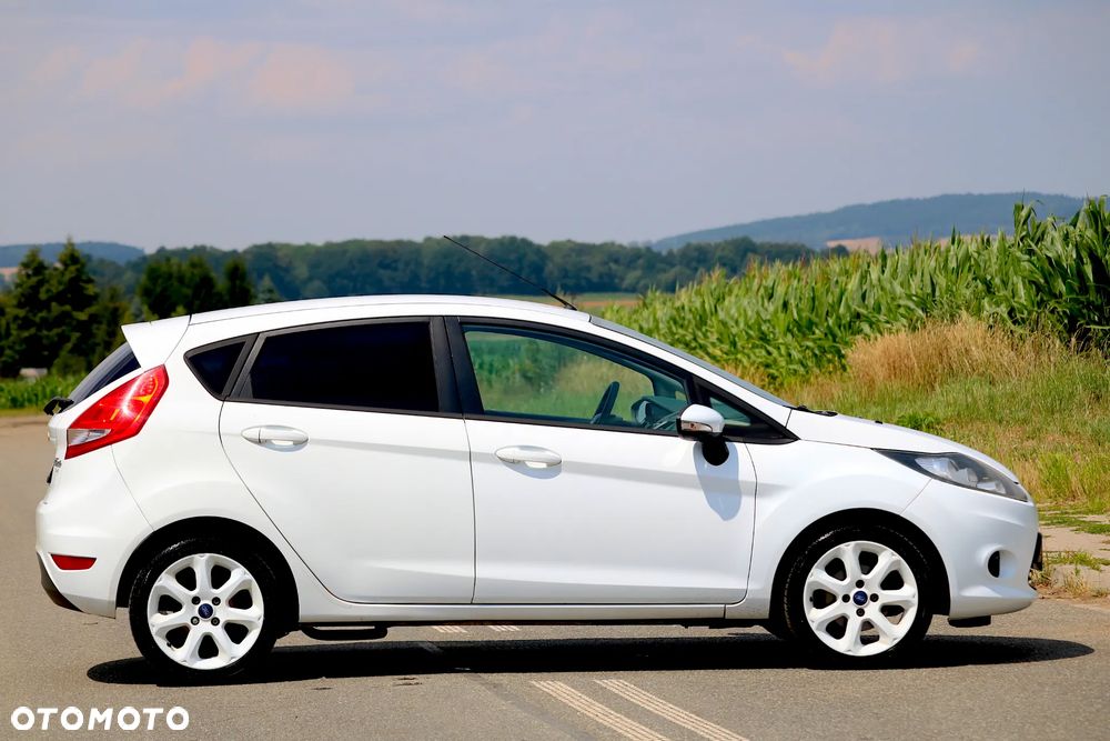 Ford Fiesta 1.25 Platinium X EU5 - 18