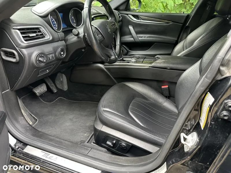 Maserati Ghibli GranLusso - 8