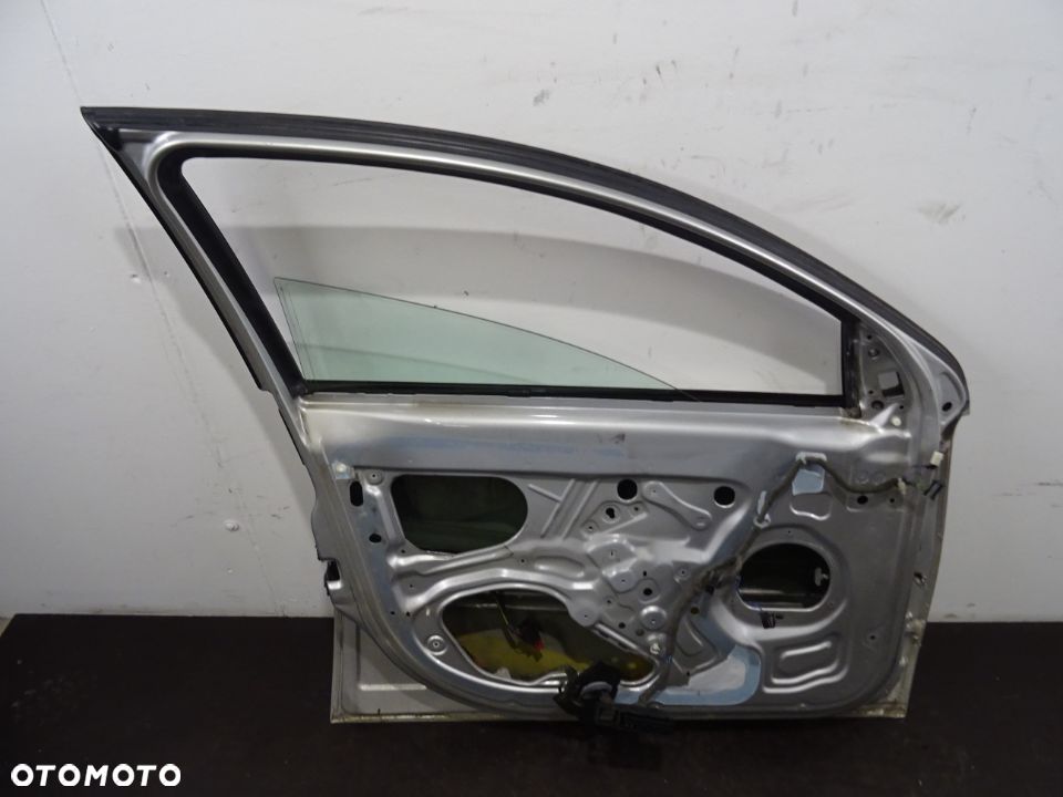 OPEL VECTRA C GTS 02-05 HB 5D DRZWI LEWE LEWY PRZÓD Z157 - 7