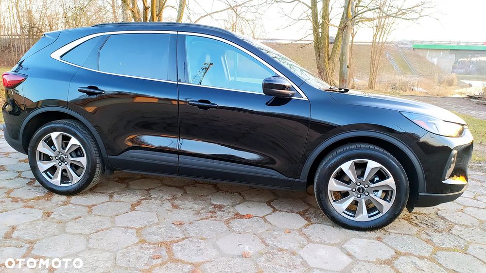 Ford Kuga 2.0 EcoBoost 4x4 Titanium - 6