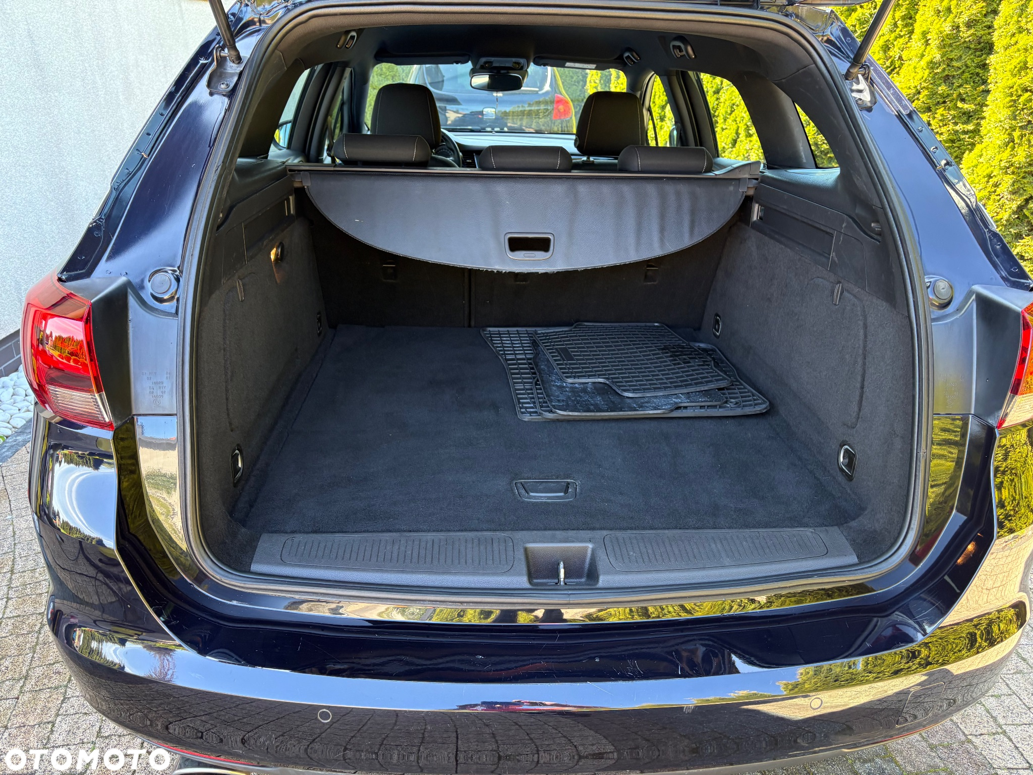 Opel Astra V 1.6 CDTI Dynamic S&S - 10
