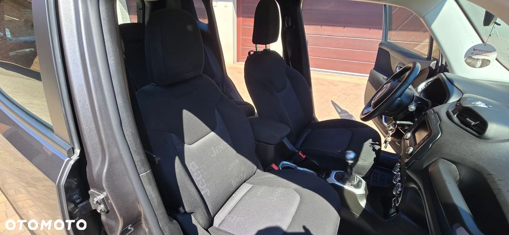 Jeep Renegade - 6