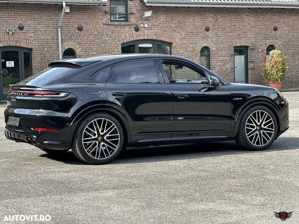 Porsche Cayenne Coupe E-Hybrid Tiptronic S - 14