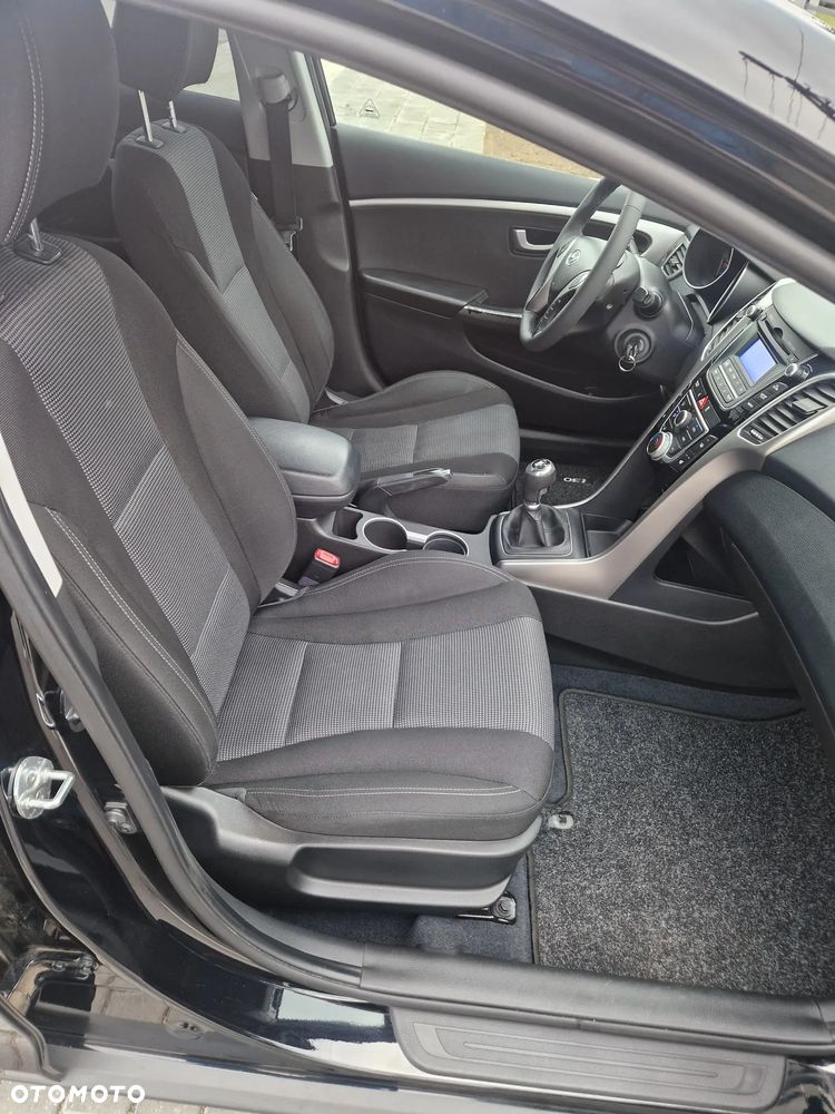 Hyundai i30 1.4 Fifa World Cup Edition - 11