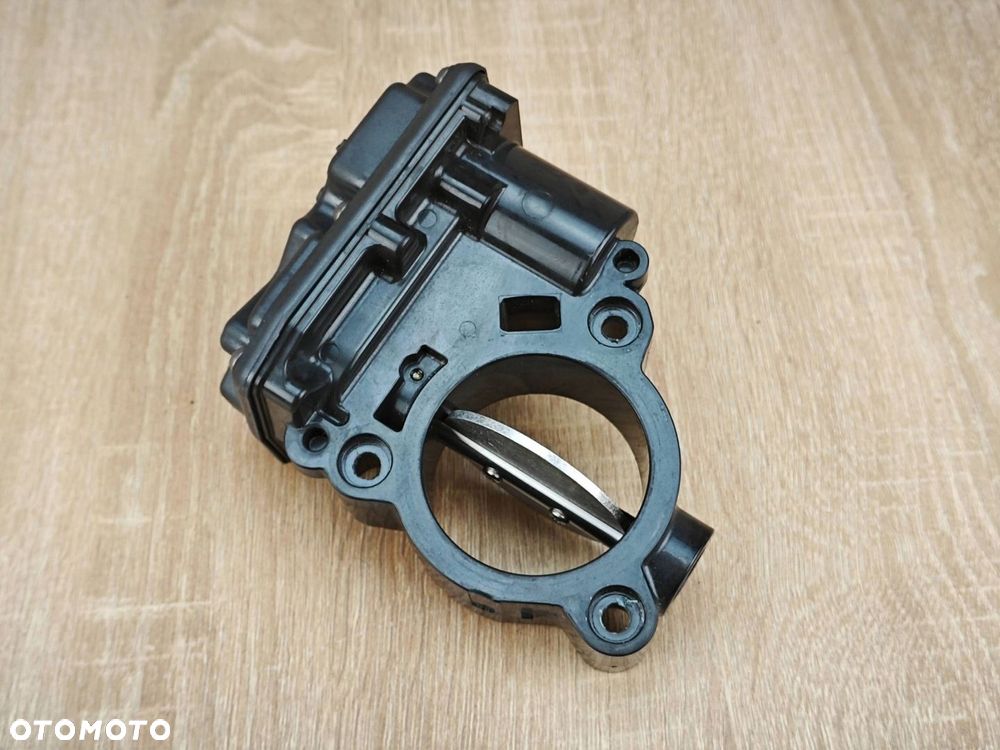 ORYGINALNA PRZEPUSTNICA BMW 2.0D G26 G30 G01 G05 G42 8512452 34km
