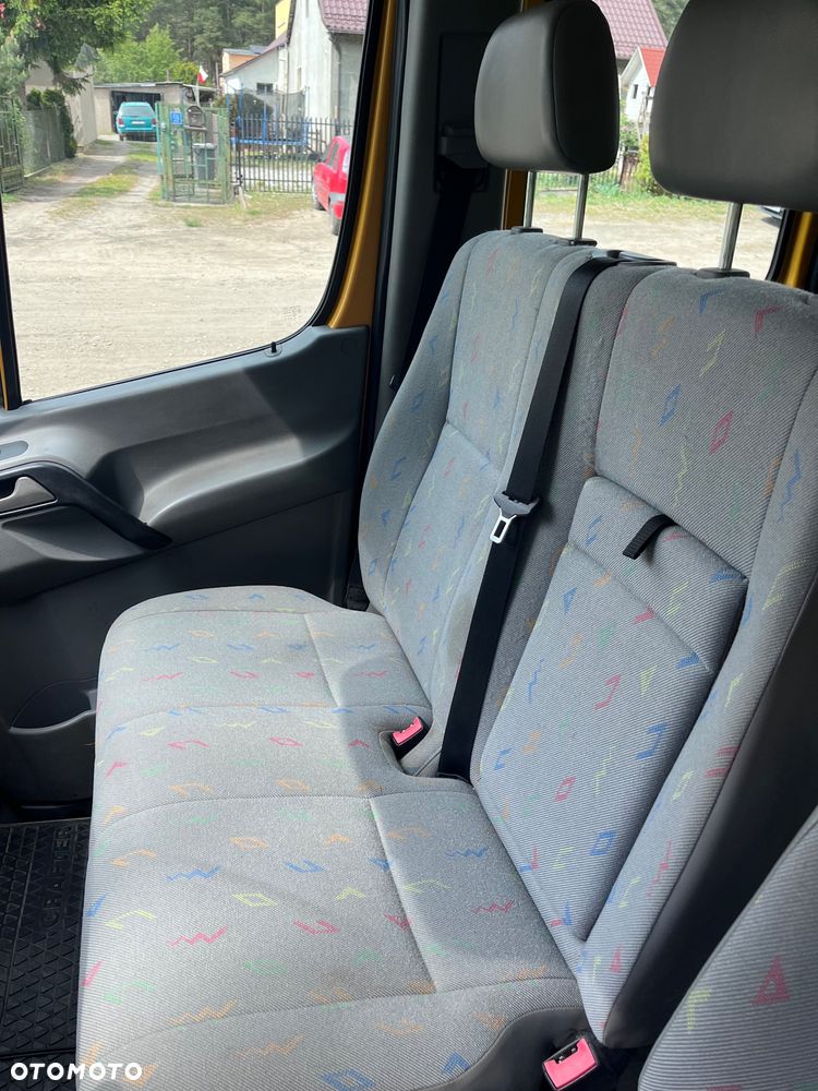 Mercedes-Benz Sprinter - 13