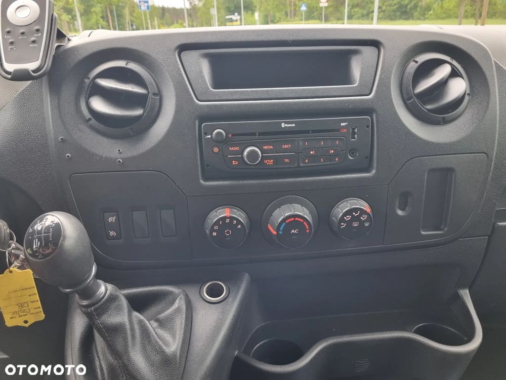 Renault Master - 30