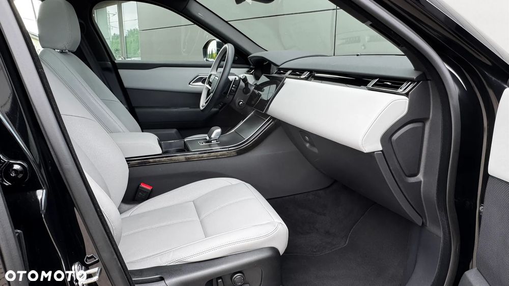 Land Rover Range Rover Velar - 12