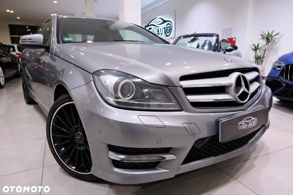 Mercedes-Benz Klasa C 220 CDI DPF Coupe (BlueEFFICIENCY) - 5