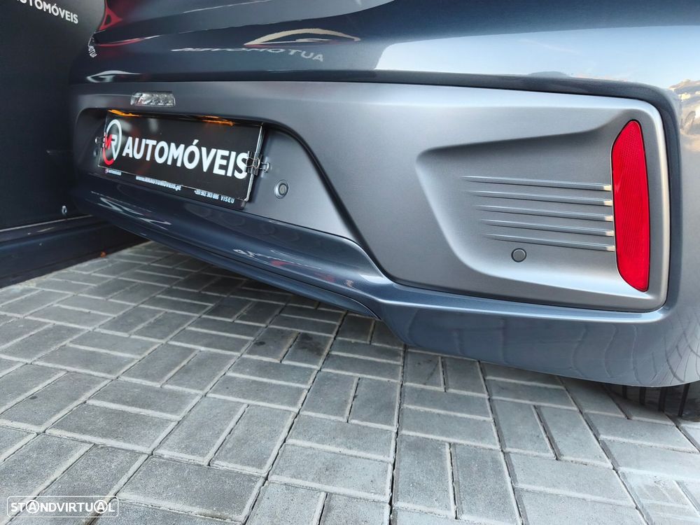 Hyundai Ioniq - 46