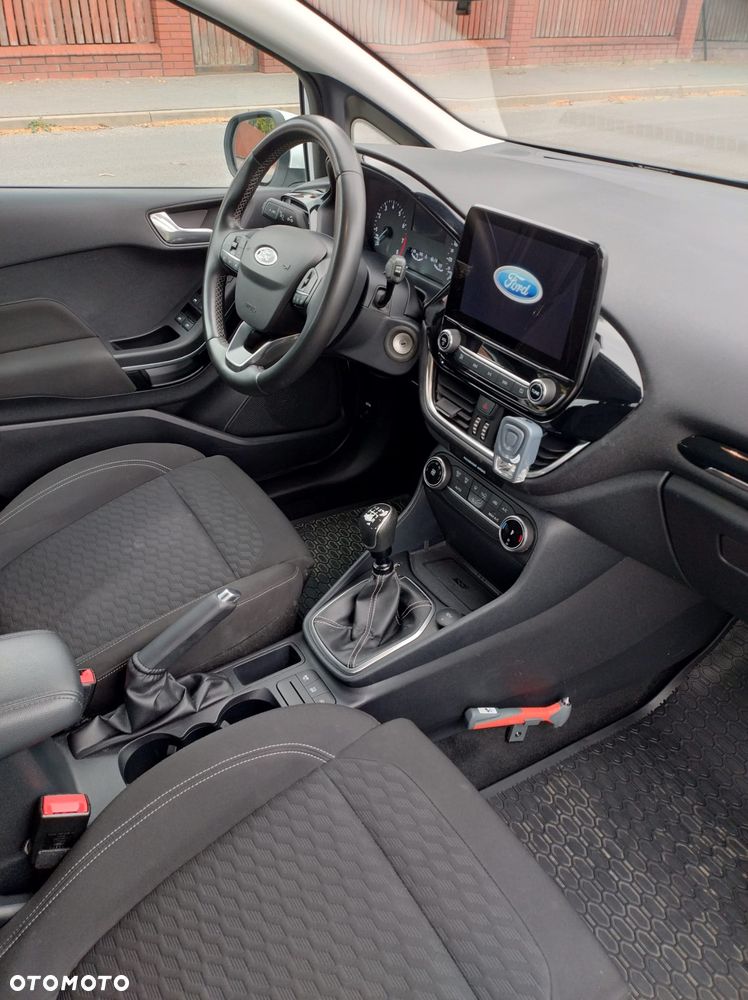 Ford Fiesta 1.0 EcoBoost Hybrid S&S ACTIVE - 9