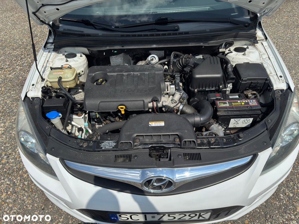 Hyundai i30 i30cw 1.6 CRDi blue Classic - 33