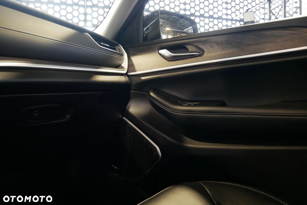 Jeep Grand Cherokee 3.6 V6 Limited - 26