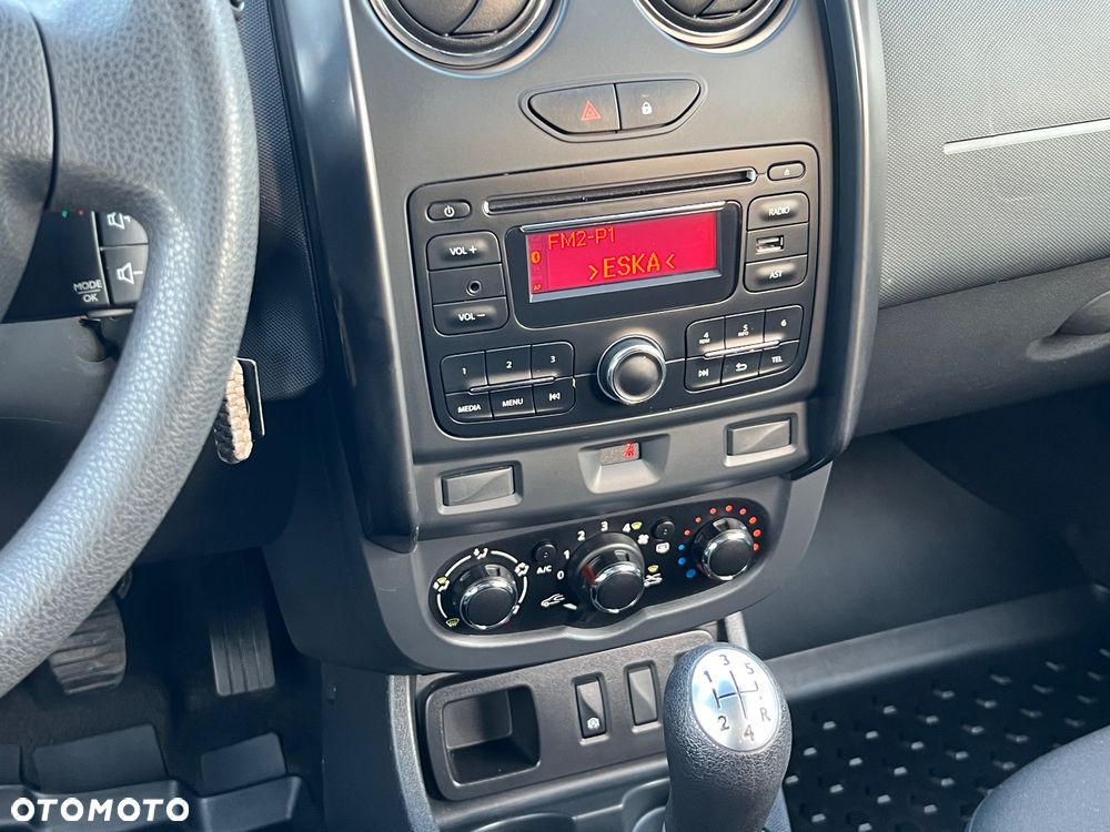 Dacia Duster 1.6 SCe Ambiance S&S - 29