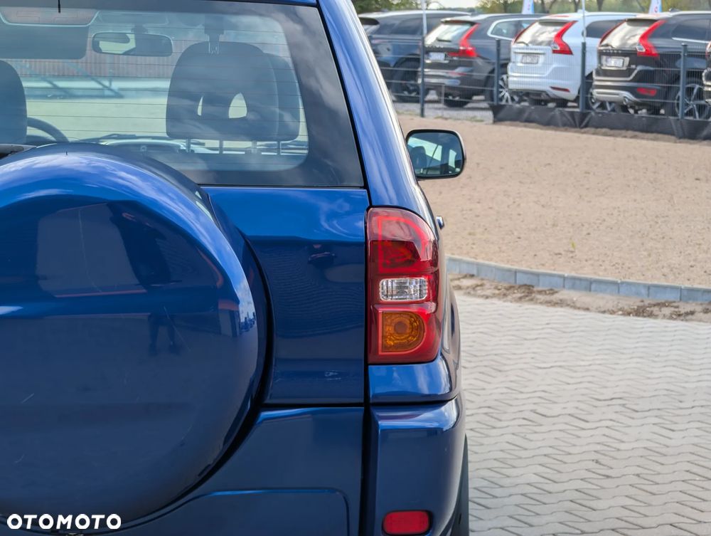 Toyota RAV4 4x2 - 13