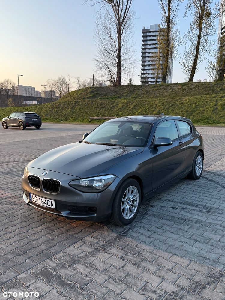 BMW Seria 1 114i - 1