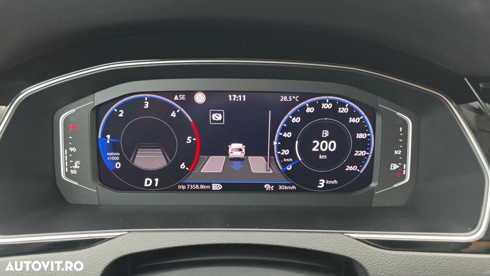 Volkswagen Passat 2.0 TDI SCR DSG Business - 6