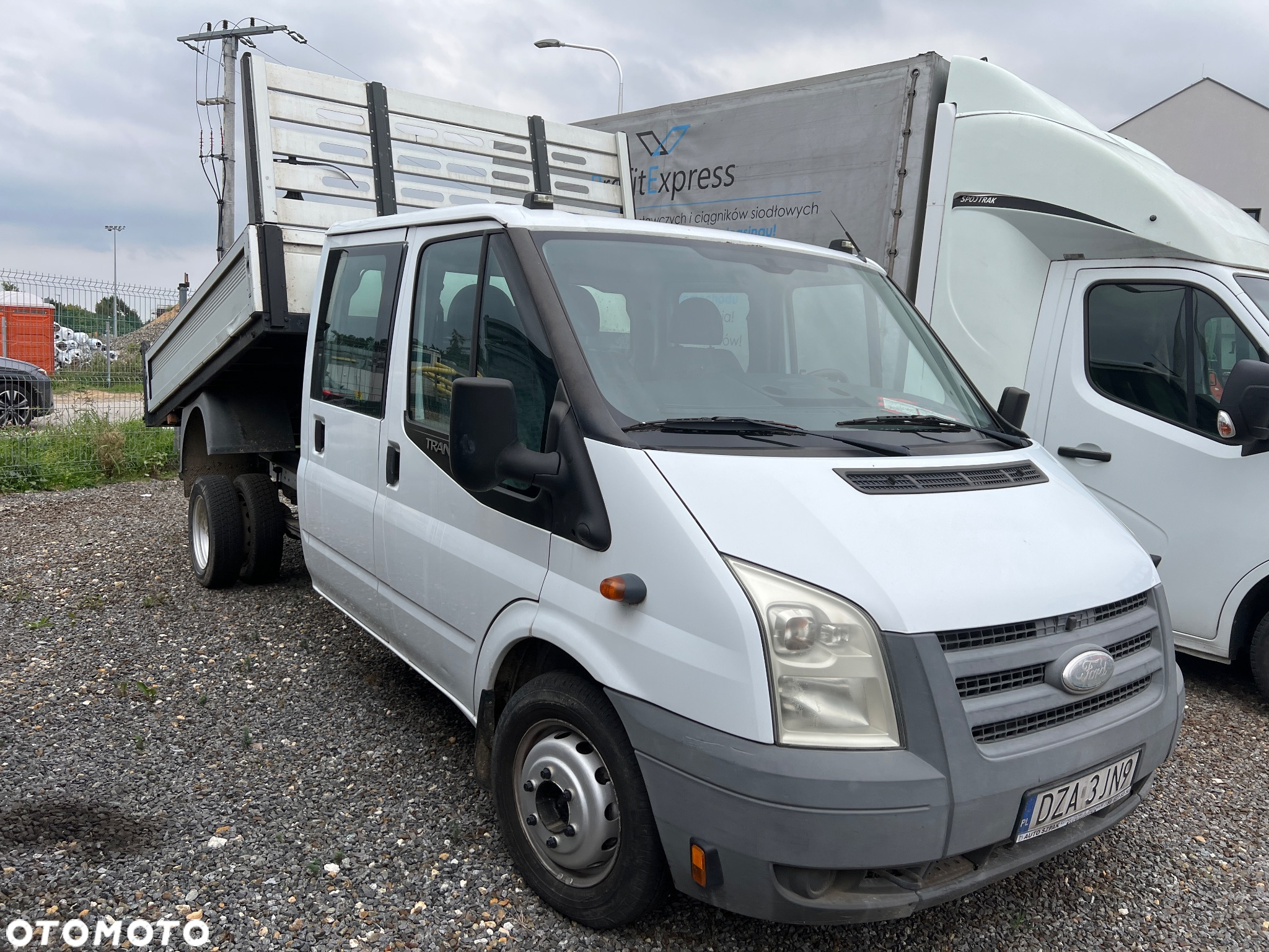 Volkswagen Transporter - 18