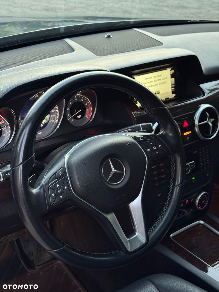 Mercedes-Benz GLK - 12