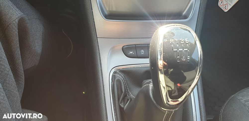 Opel Astra 1.6 D Start/Stop Business - 12