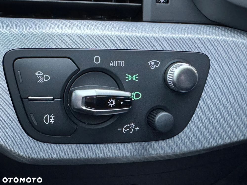 Audi A4 Allroad - 27