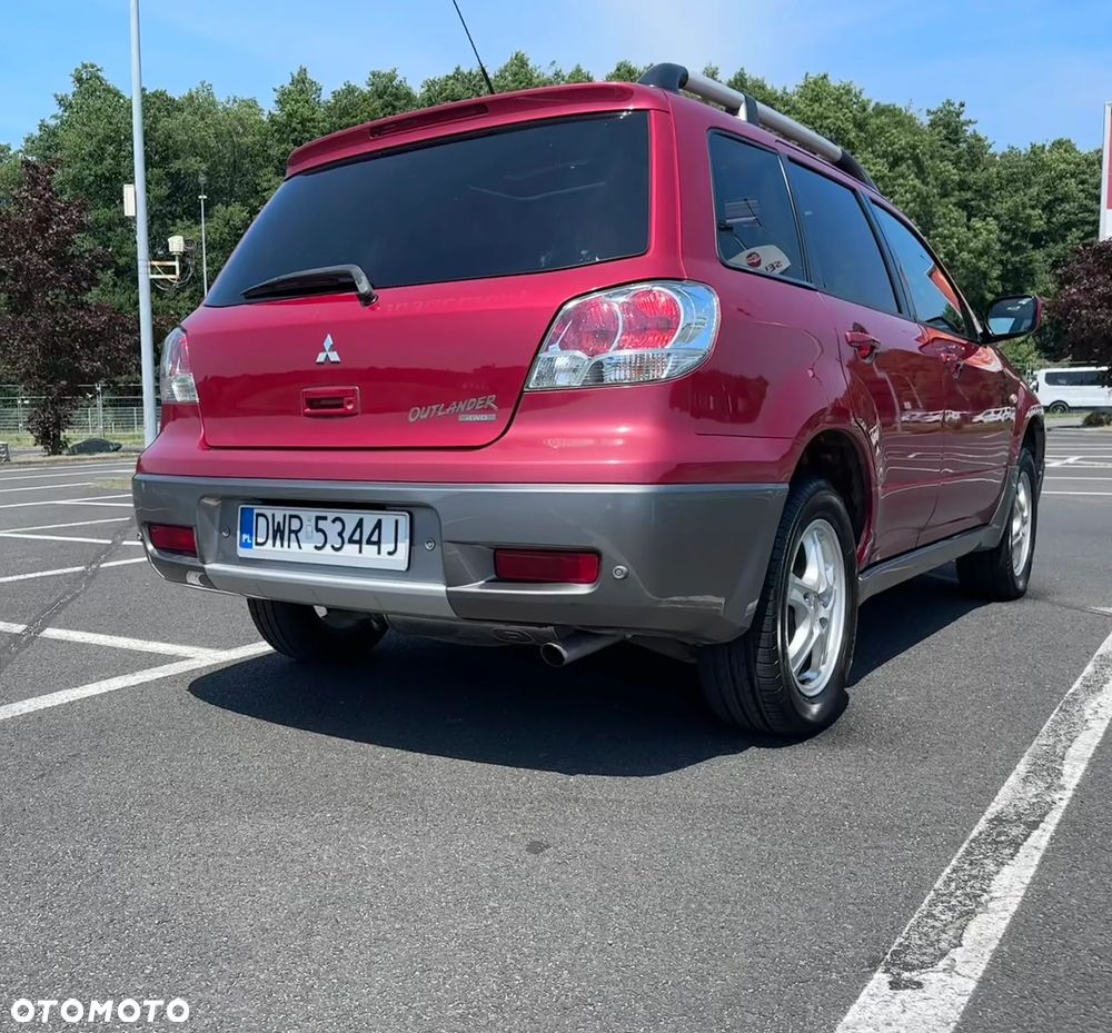 Mitsubishi Outlander - 5