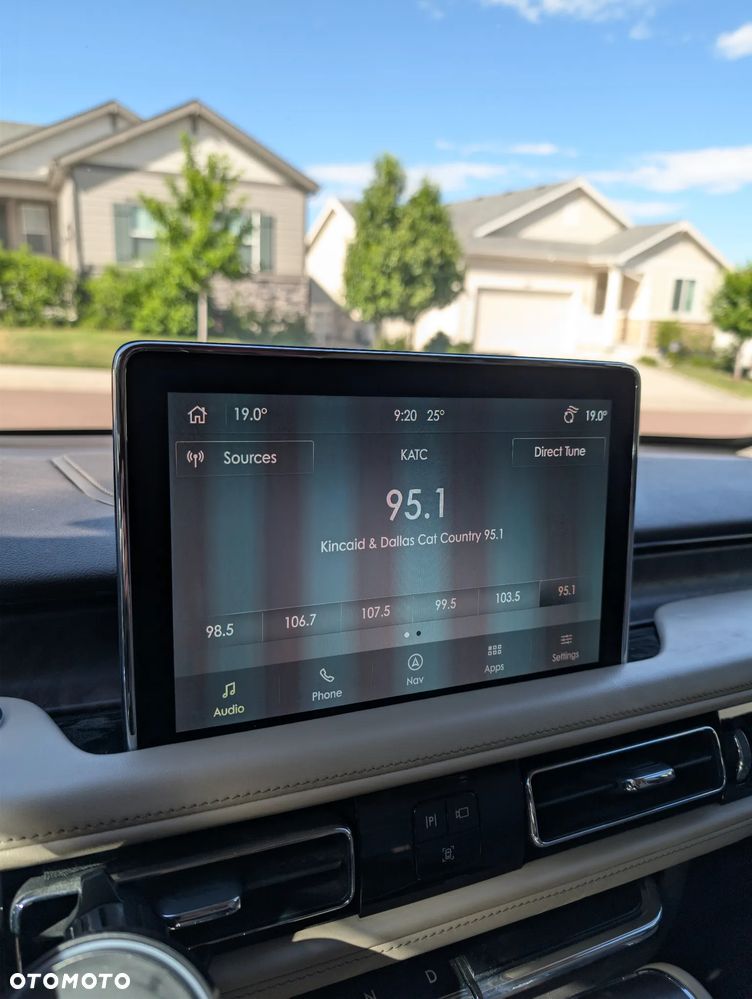 Lincoln Aviator - 15