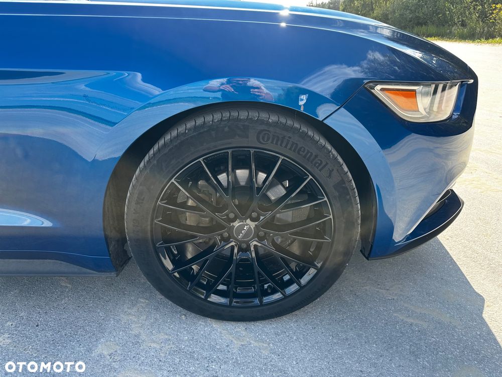 Ford Mustang 3.7 V6 - 12