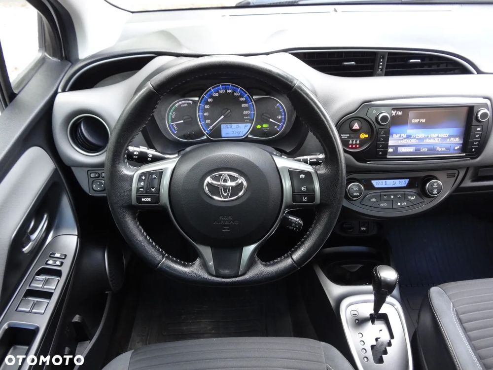 Toyota Yaris 1.5 VVT-i Comfort - 19