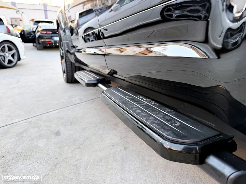 Land Rover Defender 2.0 P400e 110 AWD X-Dynamic HSE - 57