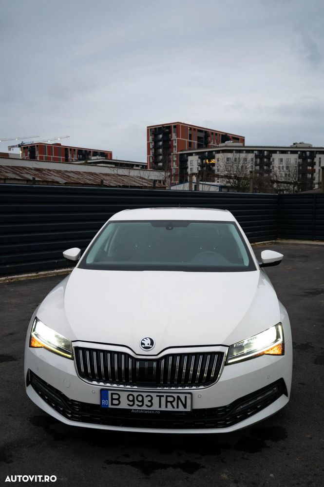 Skoda Superb 1.6 TDI DSG Style - 6