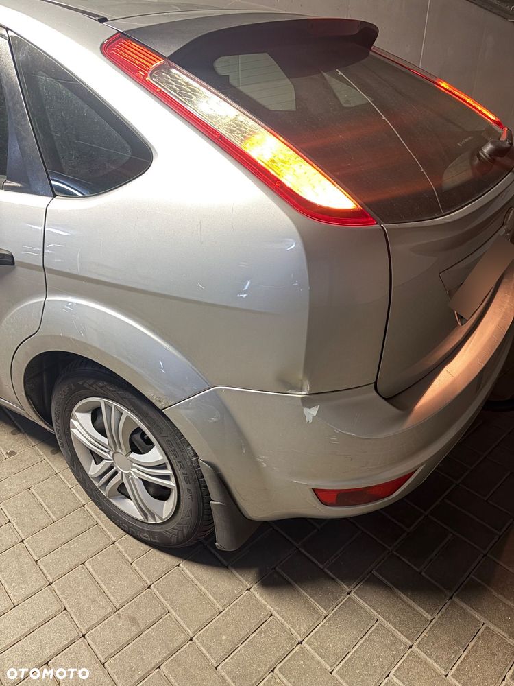 Ford Focus 1.6 Amber X - 6