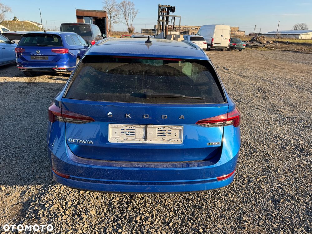Skoda Octavia - 14