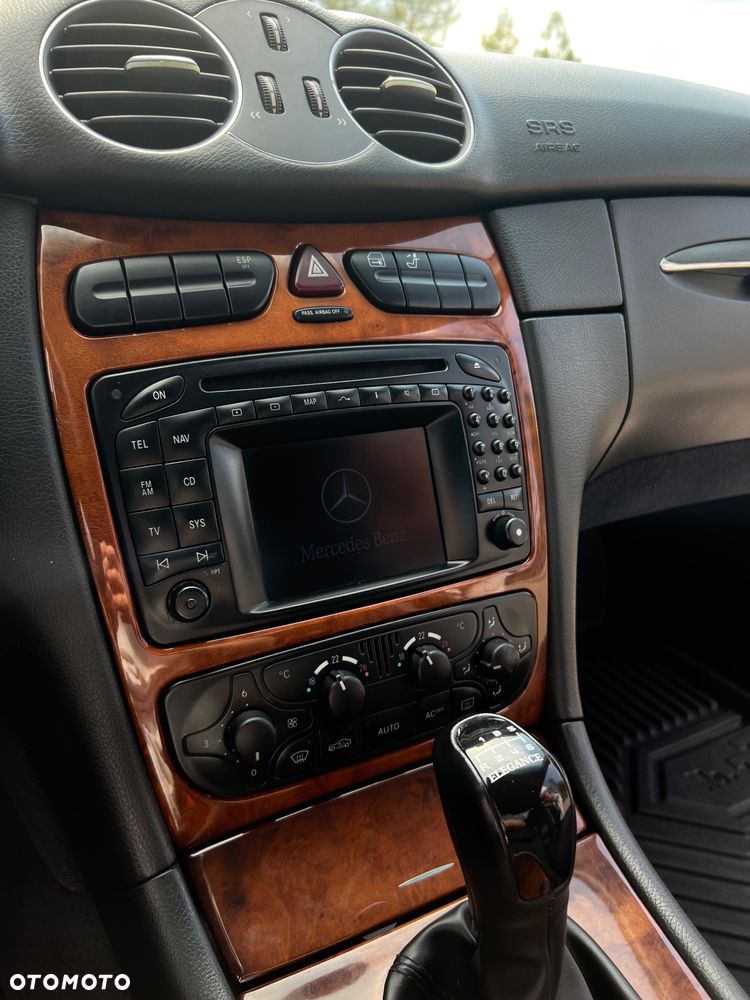 Mercedes-Benz CLK 270 CDI Elegance - 14