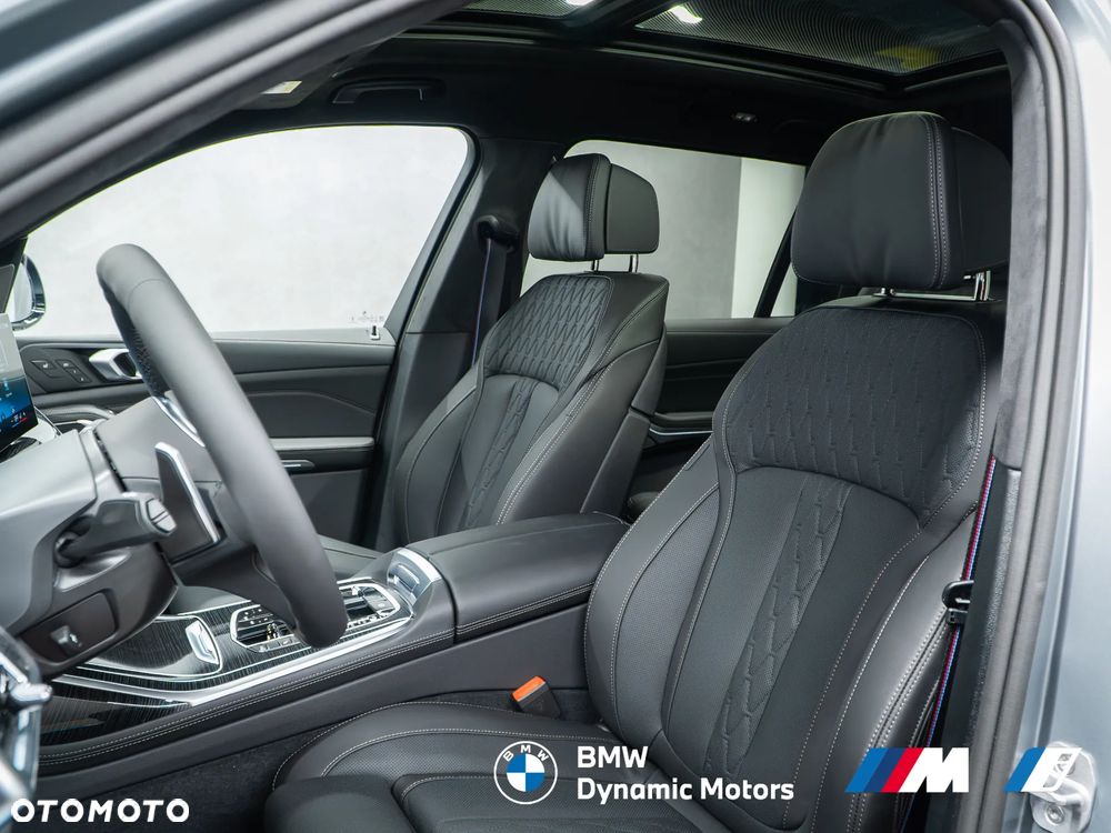 BMW X7 xDrive40i - 16