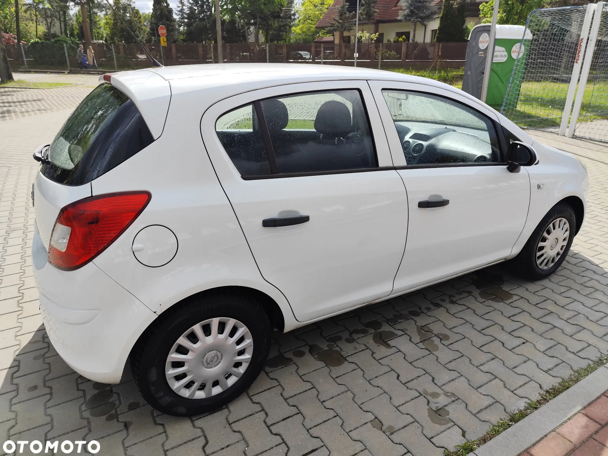 Opel Corsa 1.2 16V Enjoy - 13