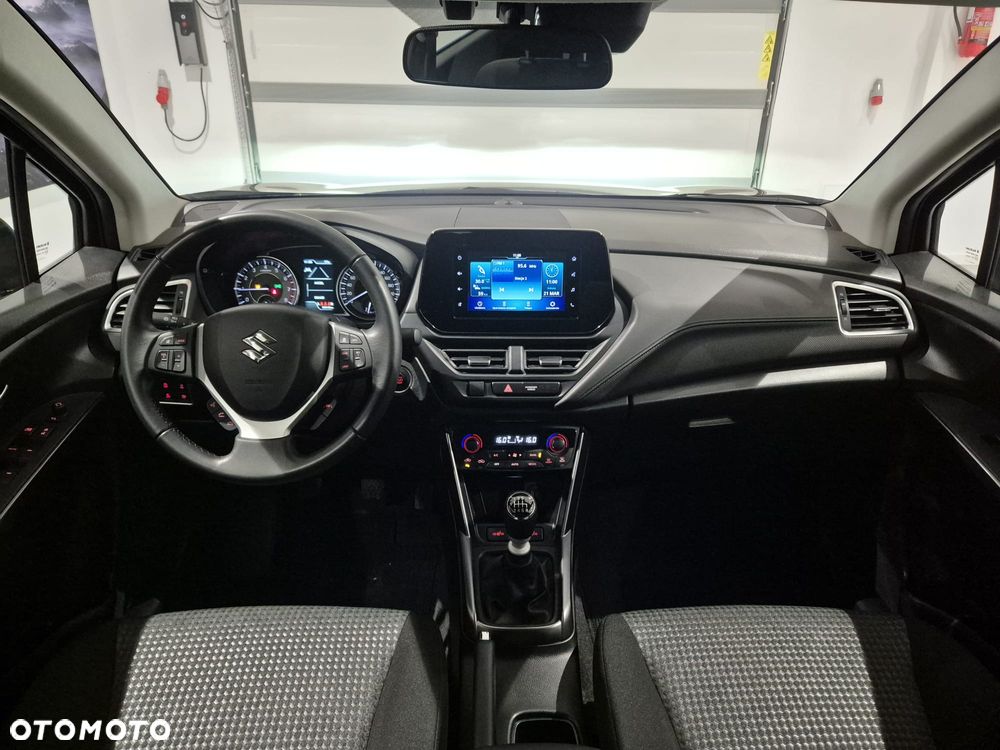 Suzuki SX4 S-Cross - 12