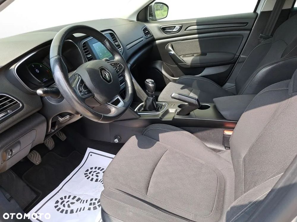 Renault Megane 1.5 Blue dCi Limited - 12